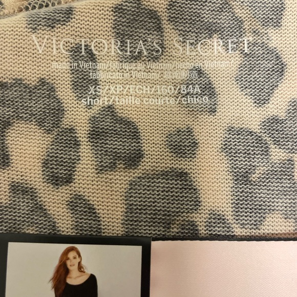 Victoria’s Secret cozy jogger, PJ - Picture 5 of 6